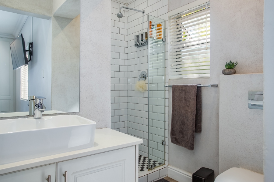 4 Bedroom Property for Sale in Buitenverwagting Western Cape